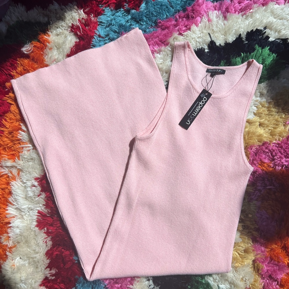 Fitted Pink Dress - Picture 1 of 3